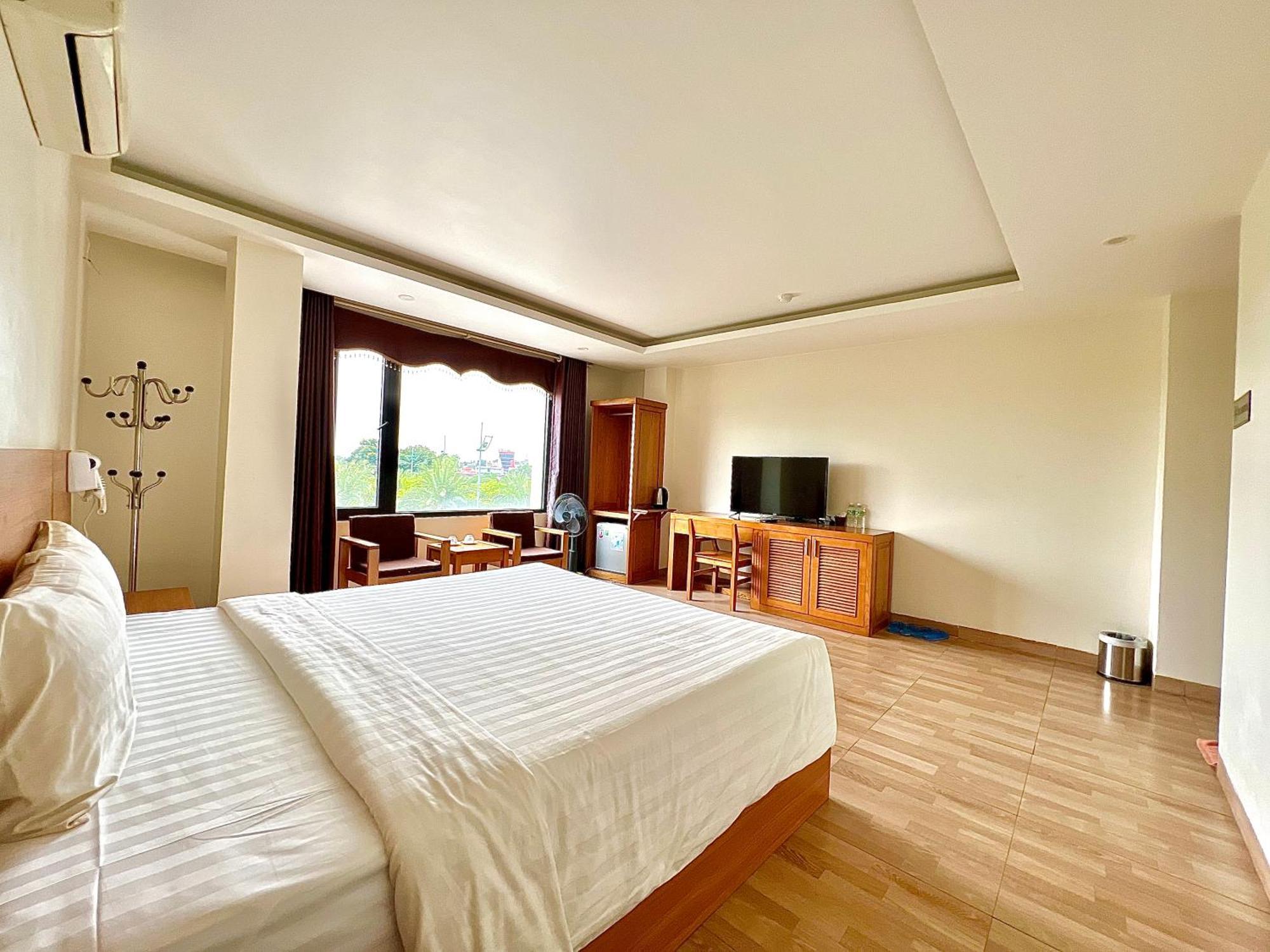 Dragon Airport Hotel Noi Bai Exterior photo